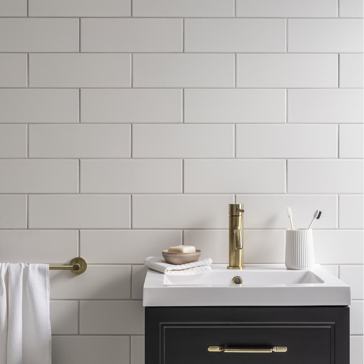 White Non Rectified Wall Tiles